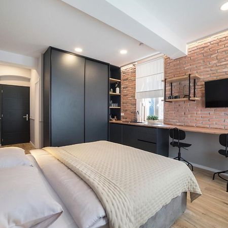 Imperial Apartment P, 2Nd Floor 萨格勒布 外观 照片