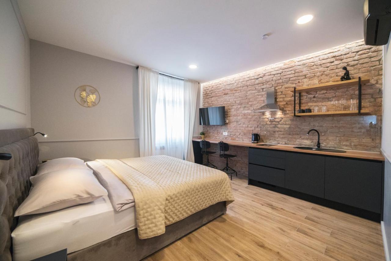 Imperial Apartment P, 2Nd Floor 萨格勒布 外观 照片